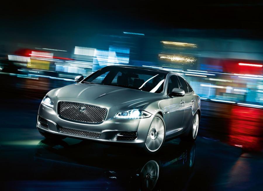  Jaguar XJ 2009 года  (фото 41 из 142)
